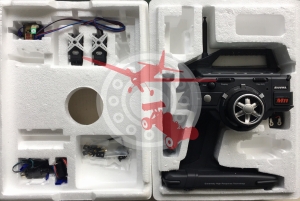 Комплект приемик и предавател + 2 бр. серво машинки FM40MHz - SANWA - M11 (101A26566A)